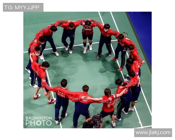 深圳羽毛球队与成都羽毛球队赛后状态分析与复盘总结