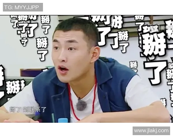 模仿足球明星搞笑视频大比拼谁能成为下一个球场搞笑王